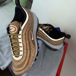 Air Max 97 Metallic Gold